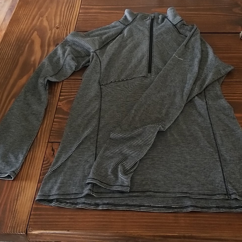 Columbia half zip